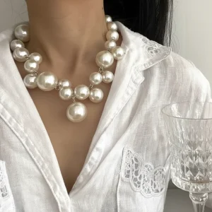 Elegancki perłowy naszyjnik